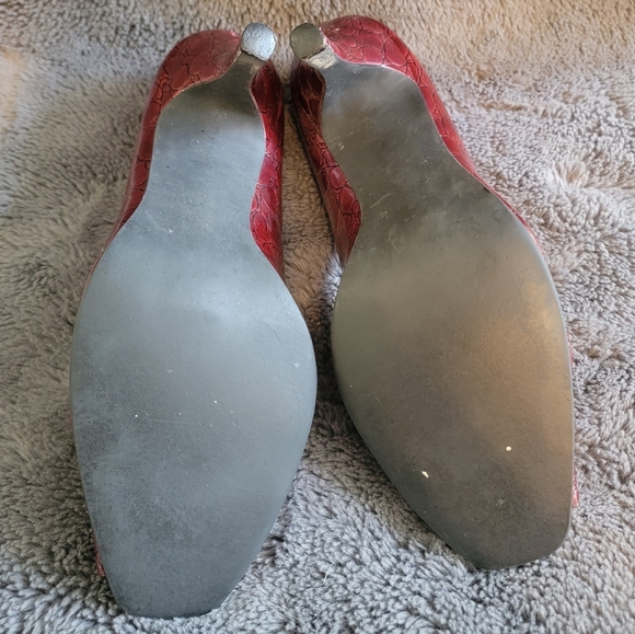Rampage Mystic Wine Faux Alligator Heels, size 8M - Picture 9 of 12